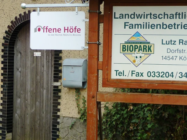 Außenansicht des Hofes