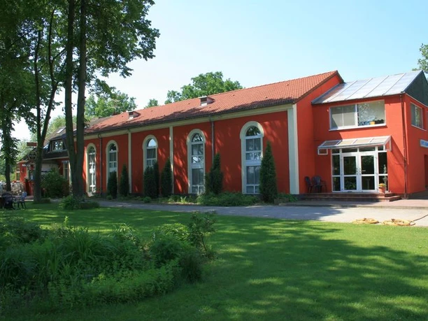 Hotel Ikarus