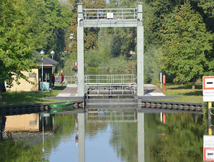 Sportbootschleuse Brandenburg