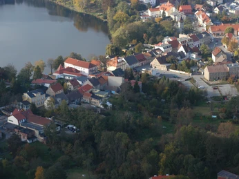 Buckower THEATERuntendrunter Foto: THEATERuntendrunter