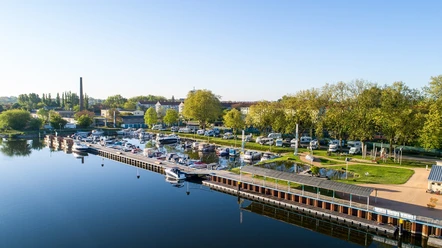 Aussenanlage Foto: Stadtmarina Brandenburg