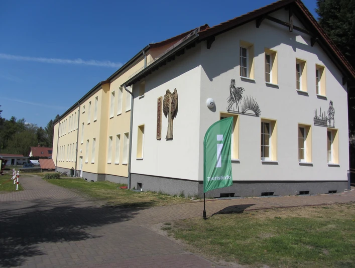 WaldKAuTZ Waldsieversdorf mit Touristinformation