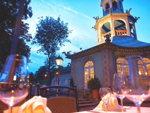 Restaurant & Cafe Drachenhaus