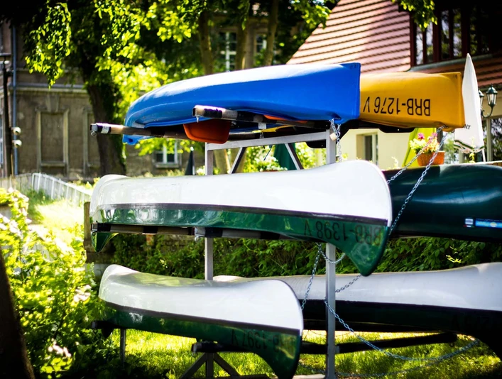 Kanu-Vermietung am Schloss Plaue