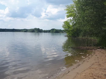 Strand am Wendseeufer in Plaue