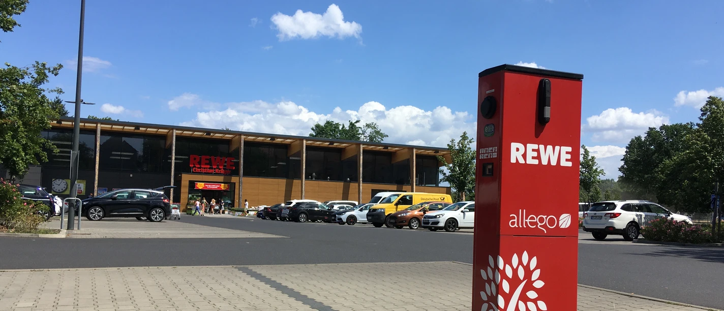 Stromtankstelle am Rewe