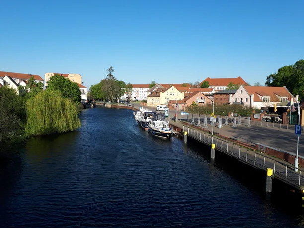 Am Alten Hafen in Rathenow; Foto: Tourismusverein Westhavelland e. V.