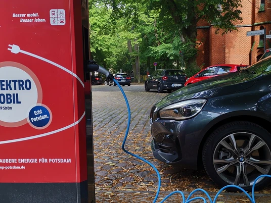Stromtankstelle an der Erlöserkirche