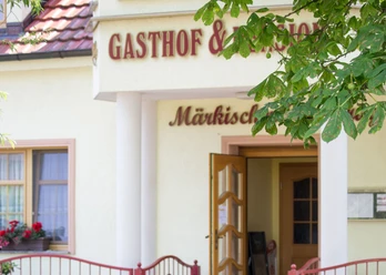 Gasthaus und Pension Märkischer Dorfkrug in Ragow