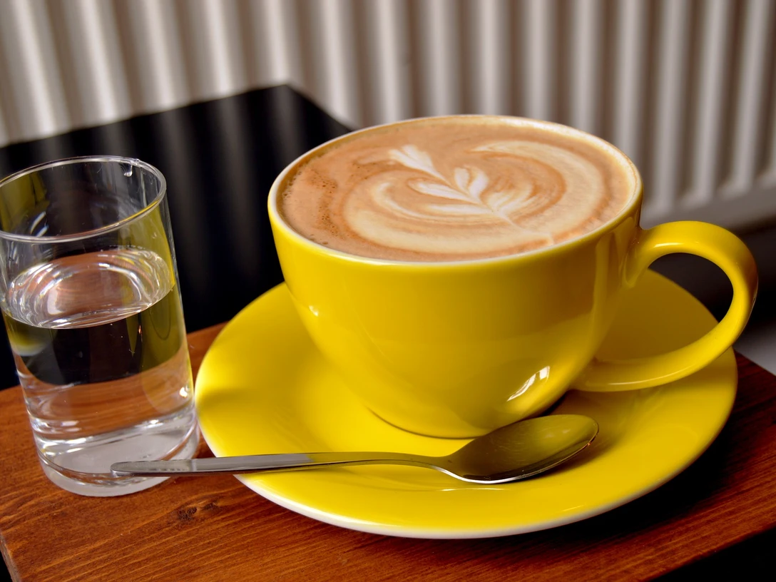 Bild von katicaj auf Pixabay