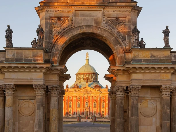 Sonnenaufgang Neues Palais
