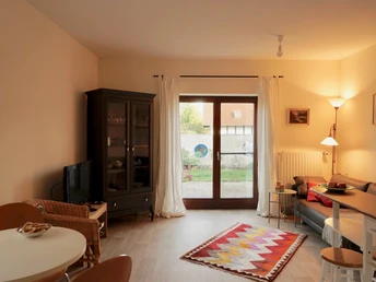 Wohnbereich mit Terrassenzugang