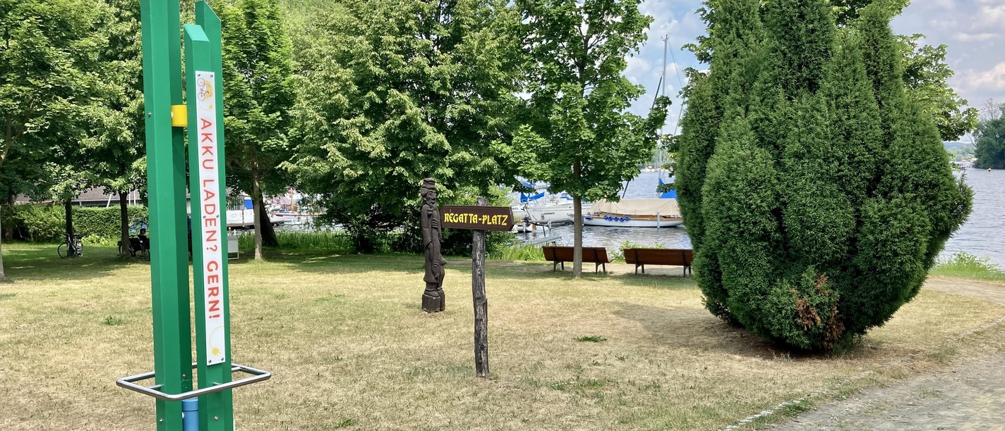Ladesäule am Regattaplatz