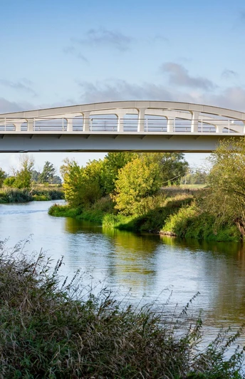 Brücke Neissewelle, Coschen, Polen