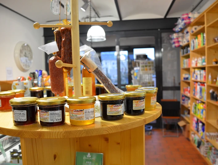 Dorfladen im Schloss Trebnitz