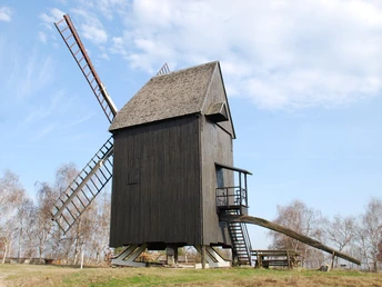 Naturlehrpfad am Gülper See, Bockwindmühle Prietzen