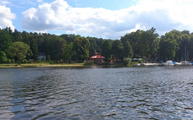 Ansicht vom Strandbad Ferch vom Wasser aus