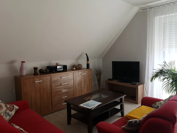 Wohnzimmer Ferienwohnung Lech in Seeblick