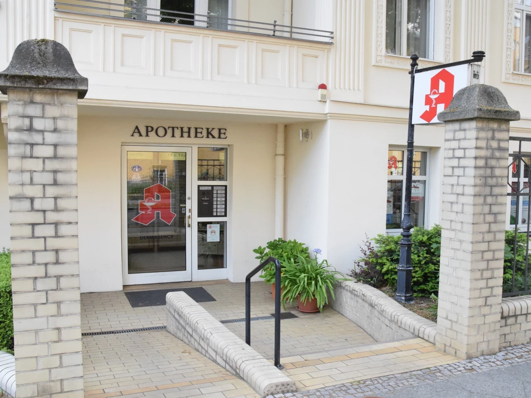 Apotheke im Ärztehaus Albrecht v. Graefe