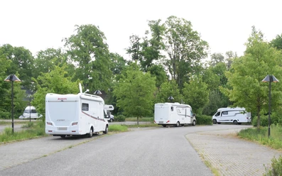 Parkplatz am Krongut