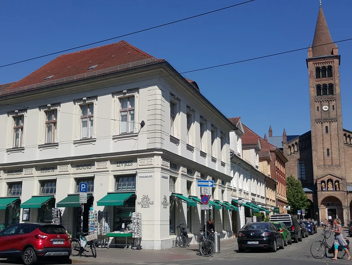 Buchhandlung "Internationales Buch"