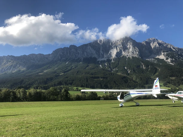 Flugschul-, Charter & Freizeitservice GmbH "Otto Lilienthal" - Remos G3