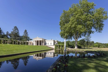 Schloss Charlottenhof im Park Sanssouci