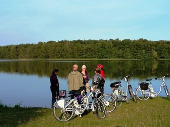 Radler am Todnitzsee in Bestensee