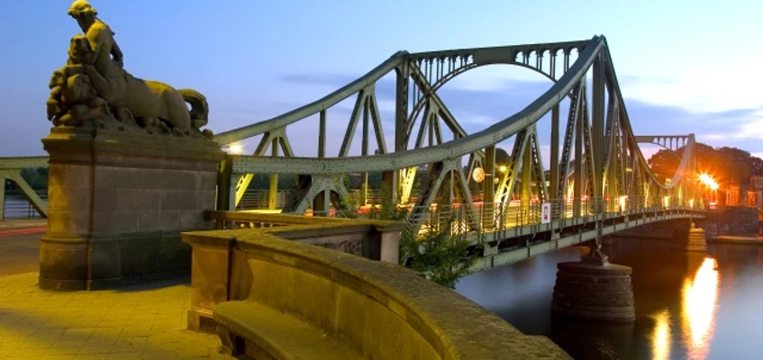 Glienicker Brücke
