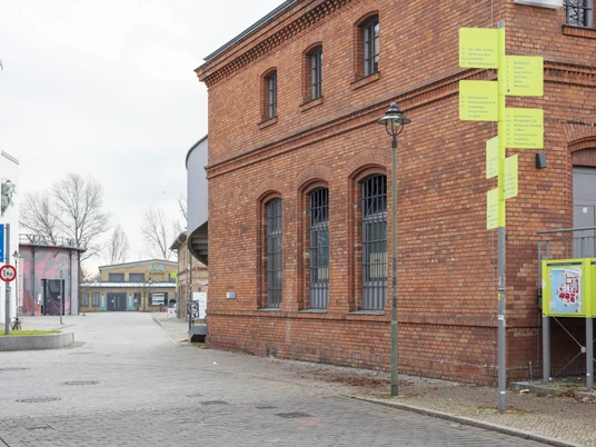 Inspektorenhaus an der Schiffbauergasse