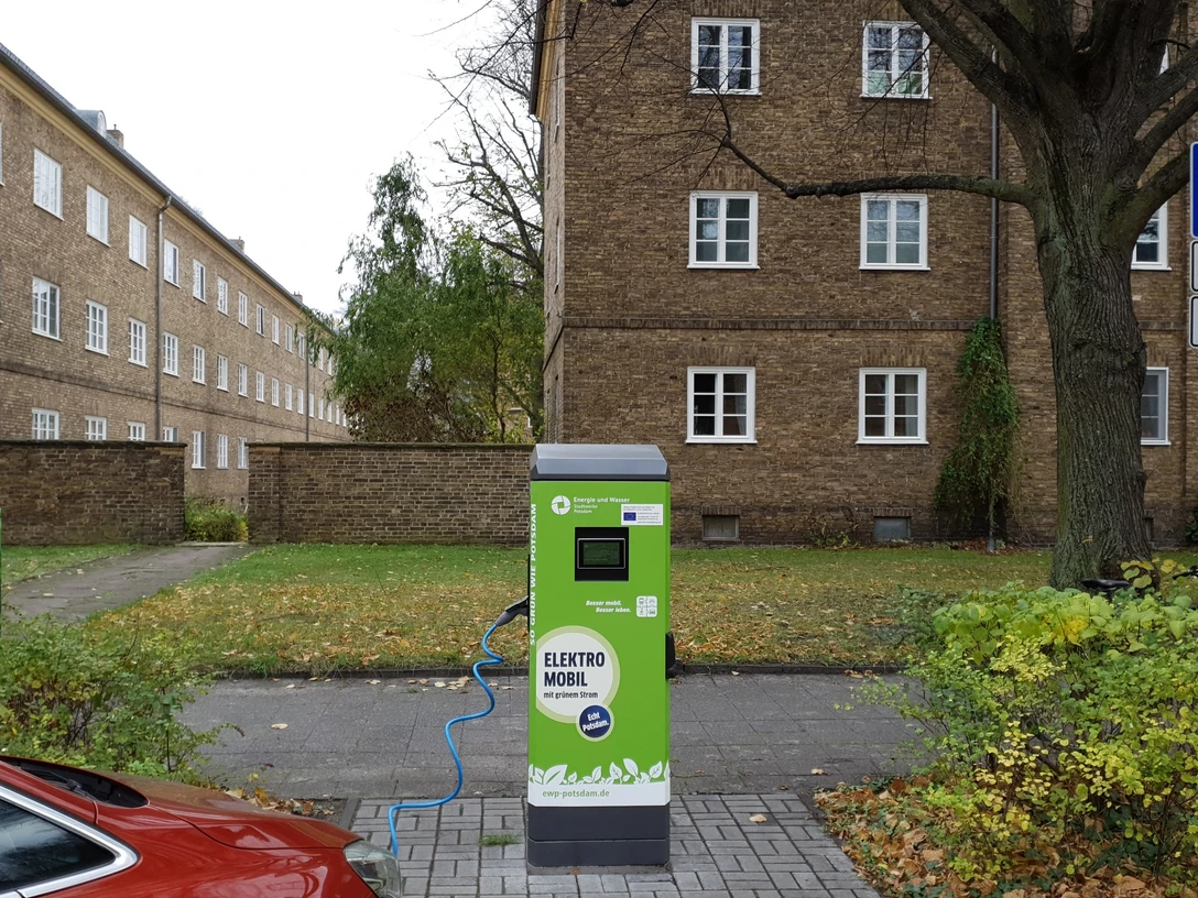 Stromtankstelle Schillerstraße