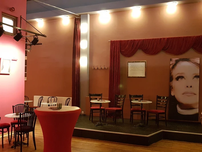 Volksbühne Michendorf - Foyerbühne