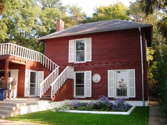Albert-Einstein-Haus