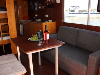 Hausboot "Bolle" - Innenansicht
