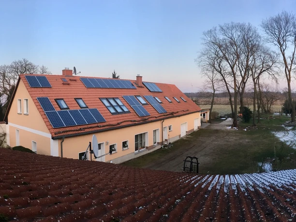 Ferienwohnung und Hof