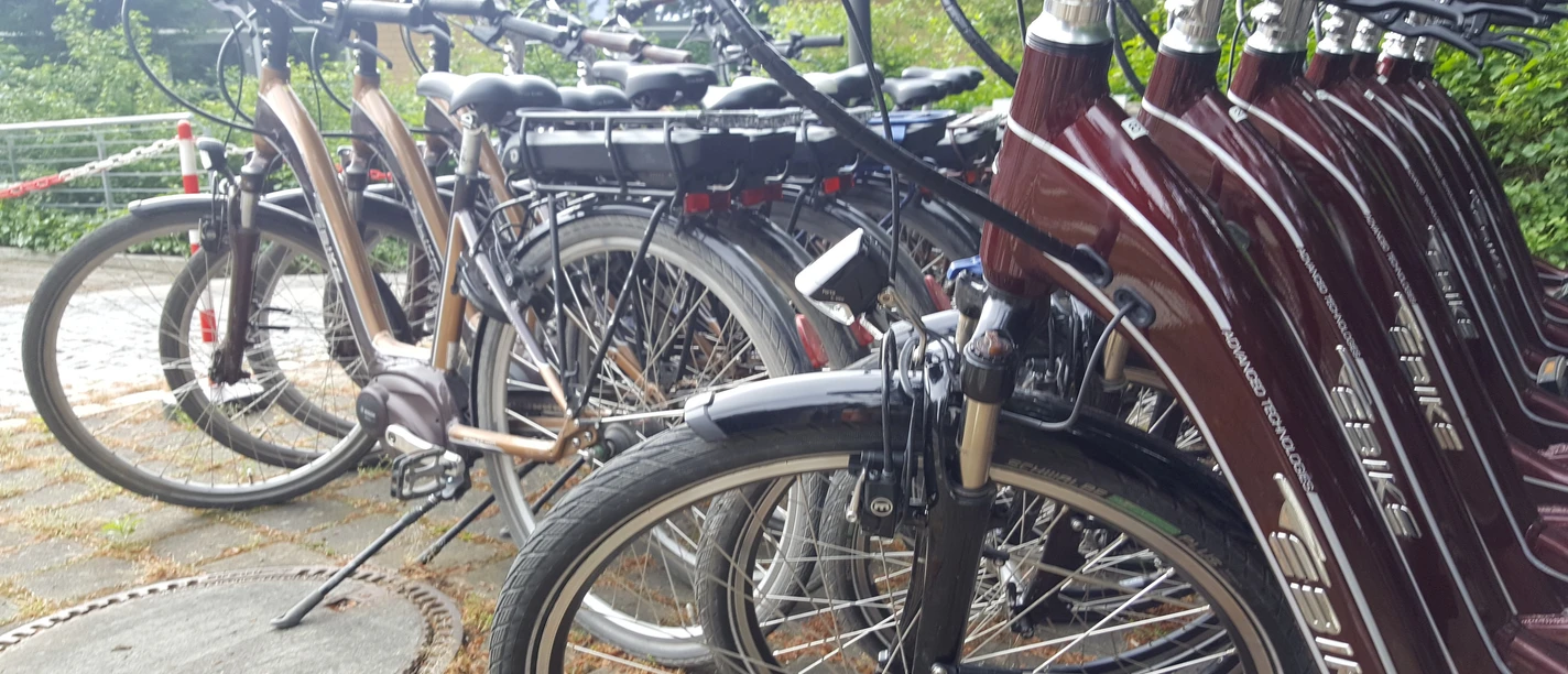 Elektrofahrräder zum Verleih