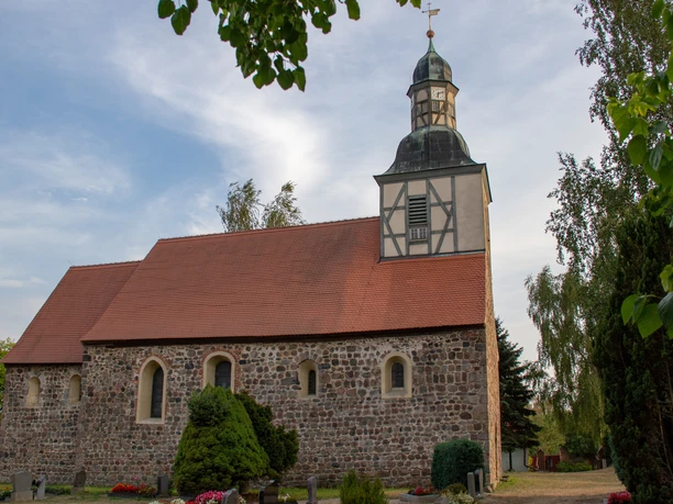 Feldsteinkirche Borne