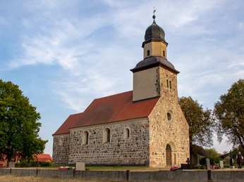 Feldsteinkirche Grubo
