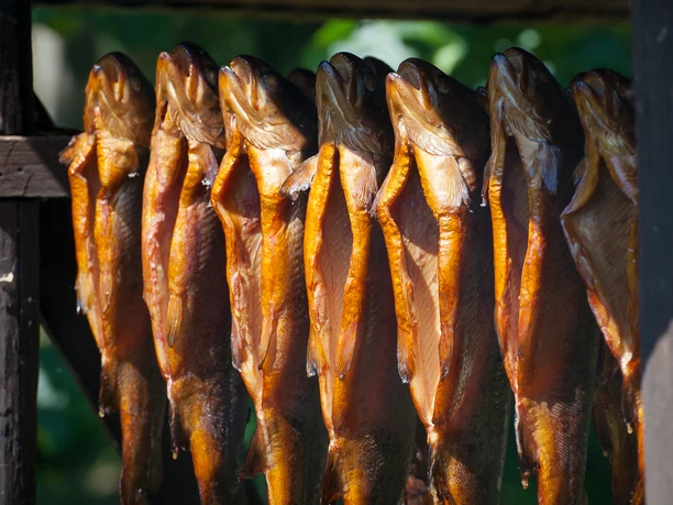 Räucherfisch am Angelteich