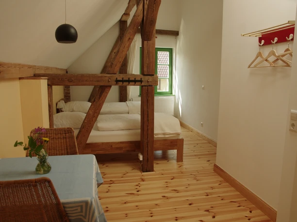 Gästezimmer "GELB" im OG.