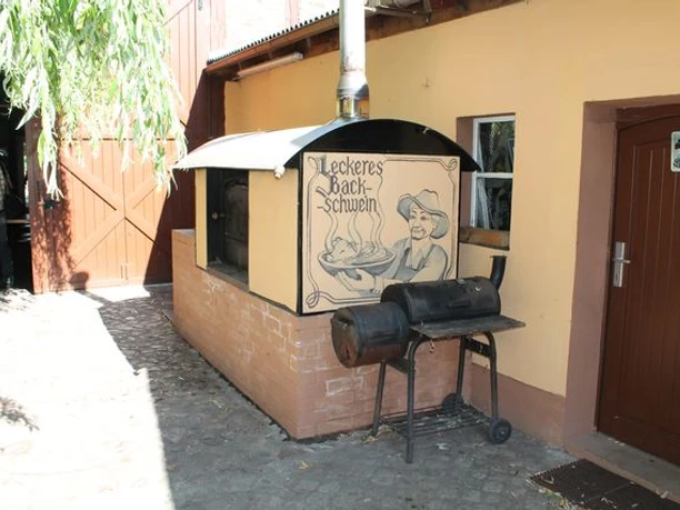 Steinbackofen in der Tenne