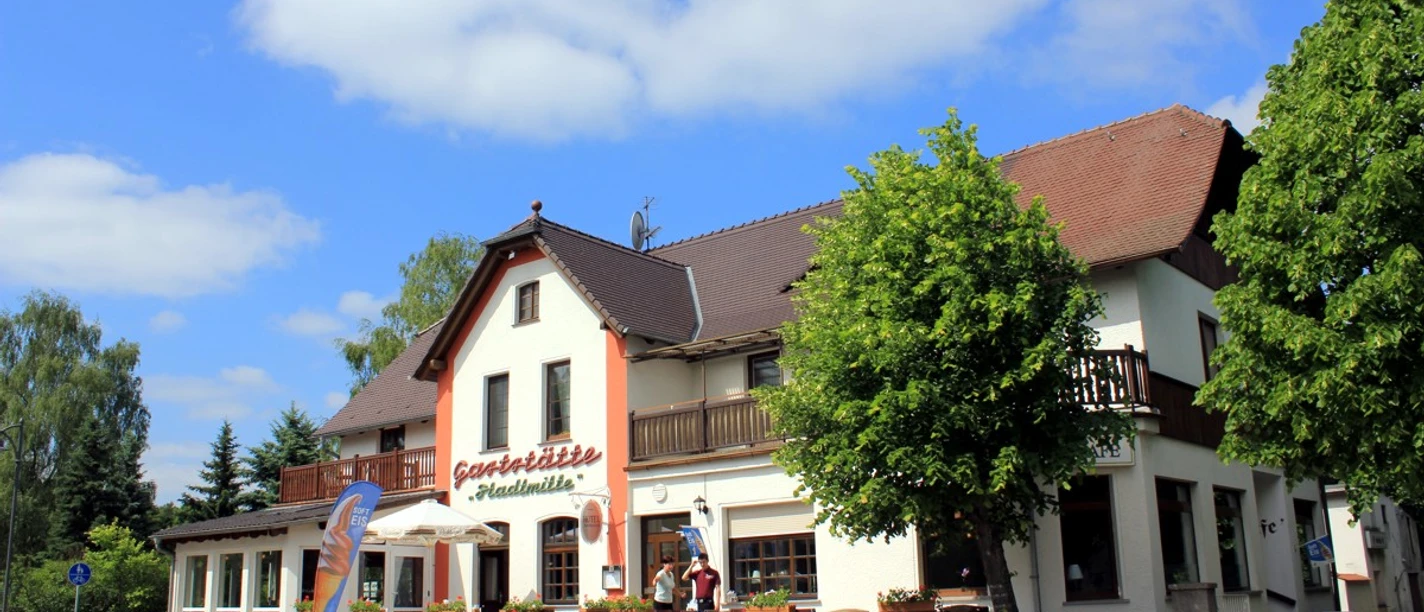 Gaststätte, Hotel und Eiscafé Borgmann's (früher "Stadtmitte")