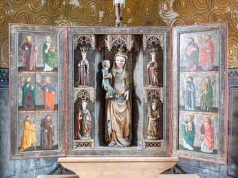 Marienaltar in der Dorfkirche Buckau