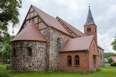 Feldsteinkirche in Buckau