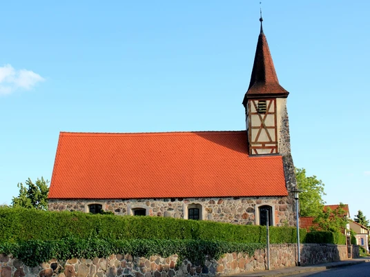 Feldsteinkirche Locktow