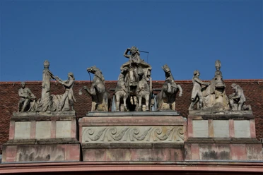 Quadriga auf dem Kutschpferdestall