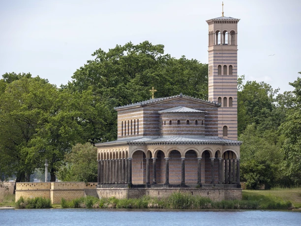 Sacrower Heilandskirche