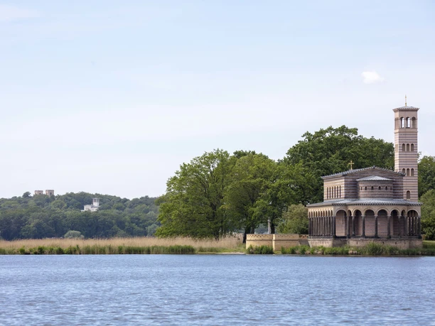 Sacrower Heilandskirche
