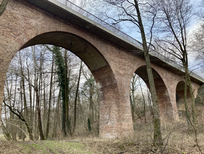 viadukt im Glienicker Grund