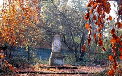Denkmal im Lienaupark in Frankfurt (Oder)